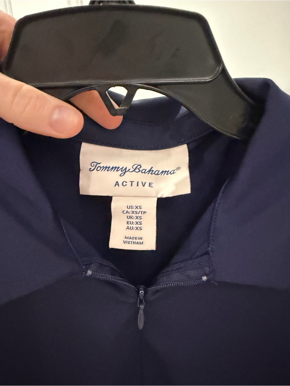 Tommy Bahama Navy Sleeveless Polo with Turquoise & Blue Floral Skort๐๐๐ด - Picture 5 of 6